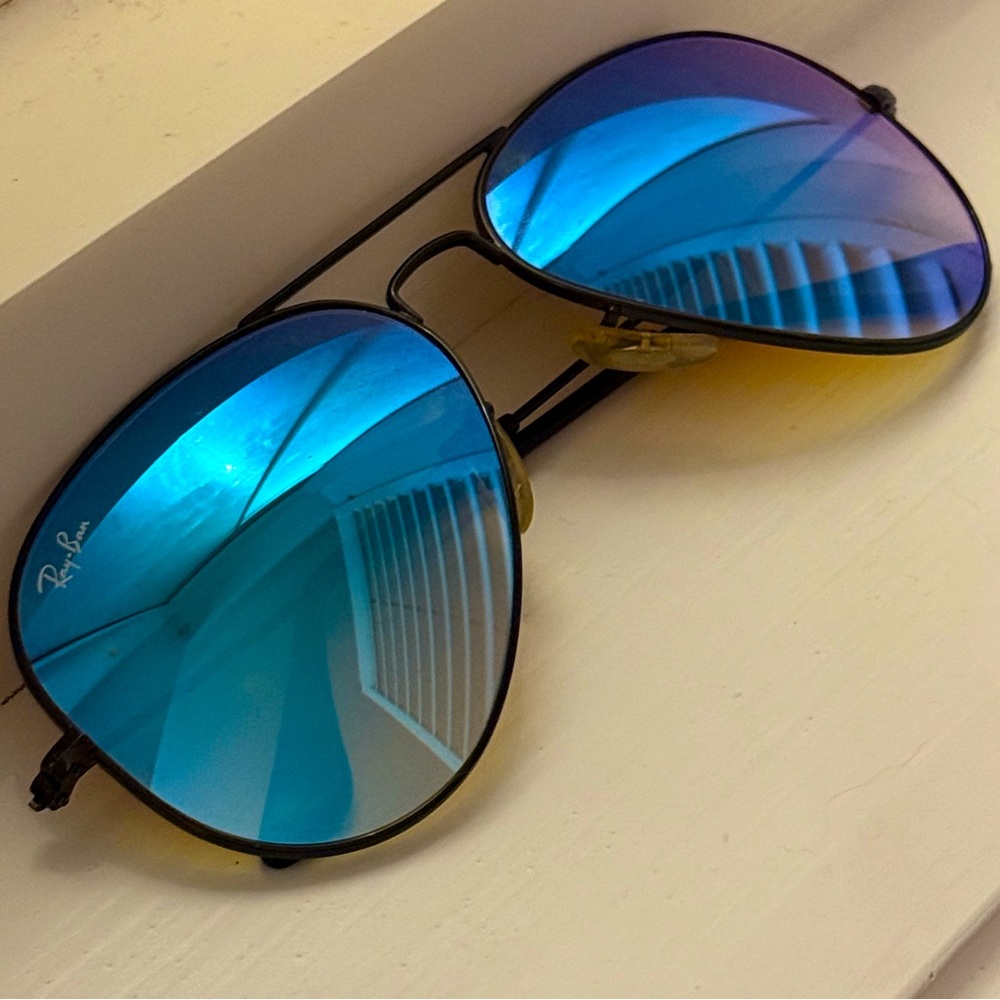 Ray-Ban Blue Aviator Sunglasses
